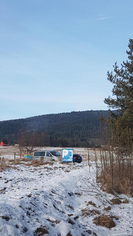 Parking pod Luboniem Wielkim Zaryte Zewnętrze zdjęcie